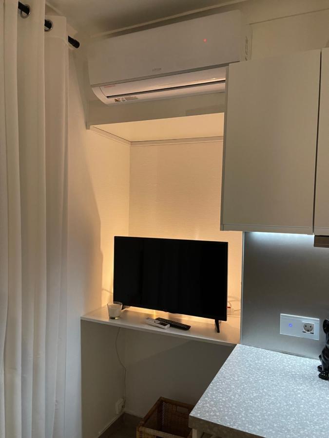 Cozy Studio On The Beach アンティーブ エクステリア 写真
